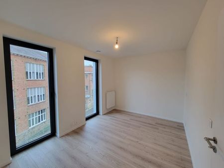 Appartement te huur - Photo 2