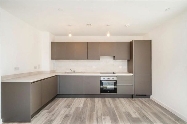 Ilderton Road, South Bermondsey, SE15 - Photo 1