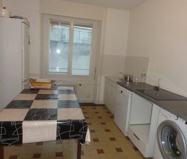 Location Appartement 4 pièces 89m² LE CREUSOT 71200 - Photo 4