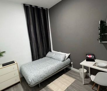 Calle de la Luna, Madrid, Community of Madrid 28004 - Photo 1