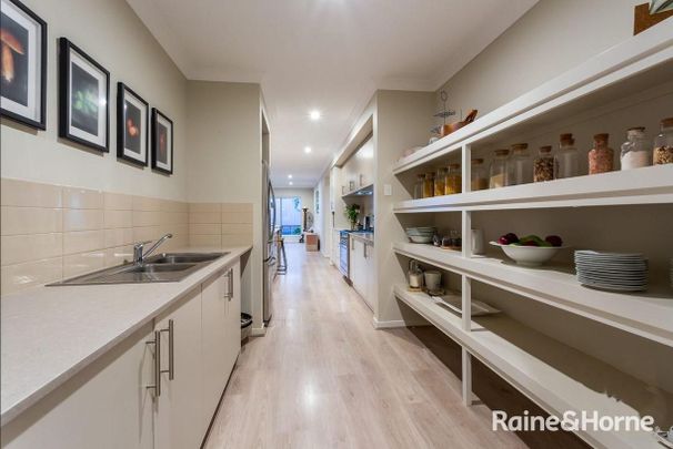 4 Vanstone Way, Redland Bay, QLD 4165 - Photo 1