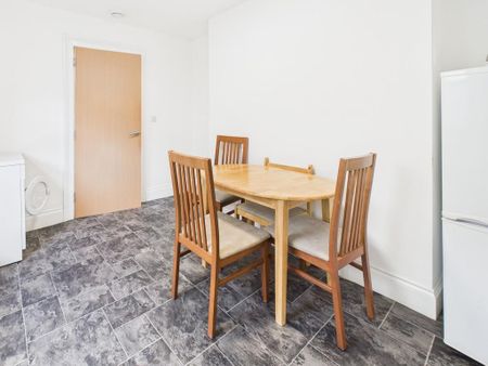 5 bedroom house share to rent - Photo 3