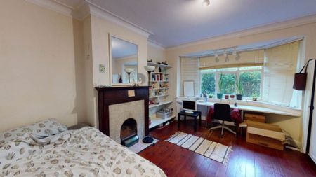 14 Regent Park Terrace, Leeds, LS6 2AX - Photo 3