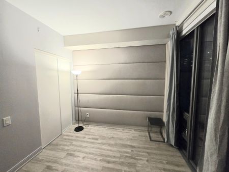 For Lease - 50 Charles Street Unit# 2511, Toronto, Ontario - Photo 2