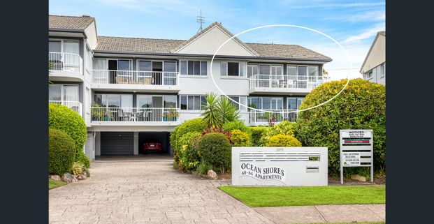 Ocean view apartment, directly opposite beach access 51 - Photo 1