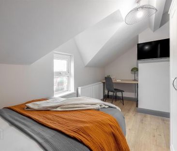 Rooms 2 & 6, 300 Beersbridge Road, Belfast, BT5 5DY - Photo 1