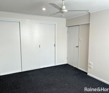 22 Turnbull Street, Shailer Park, QLD 4128 - Photo 4