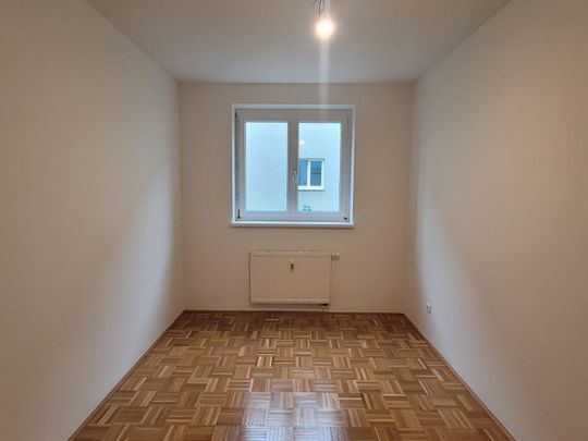 Generalsanierte 2-Zimmer-Wohnung- Provisionsfrei! - Photo 1