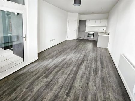 1 bedroom flat to rent - Photo 4