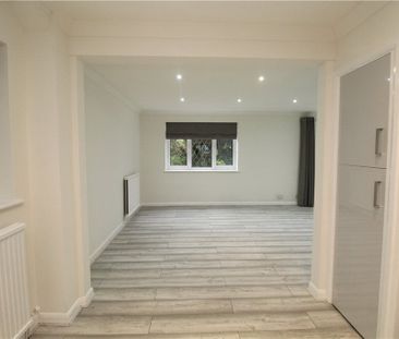 Hayes Barton, Woking, Surrey, GU22 8NH - Photo 5