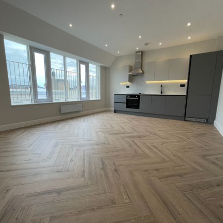 2 Bed Flat, Carlton Crescent, SO15 - Photo 3