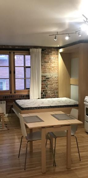 Loft entièrement meublé à louer Vieux-Québec avril 2026 - Photo 1