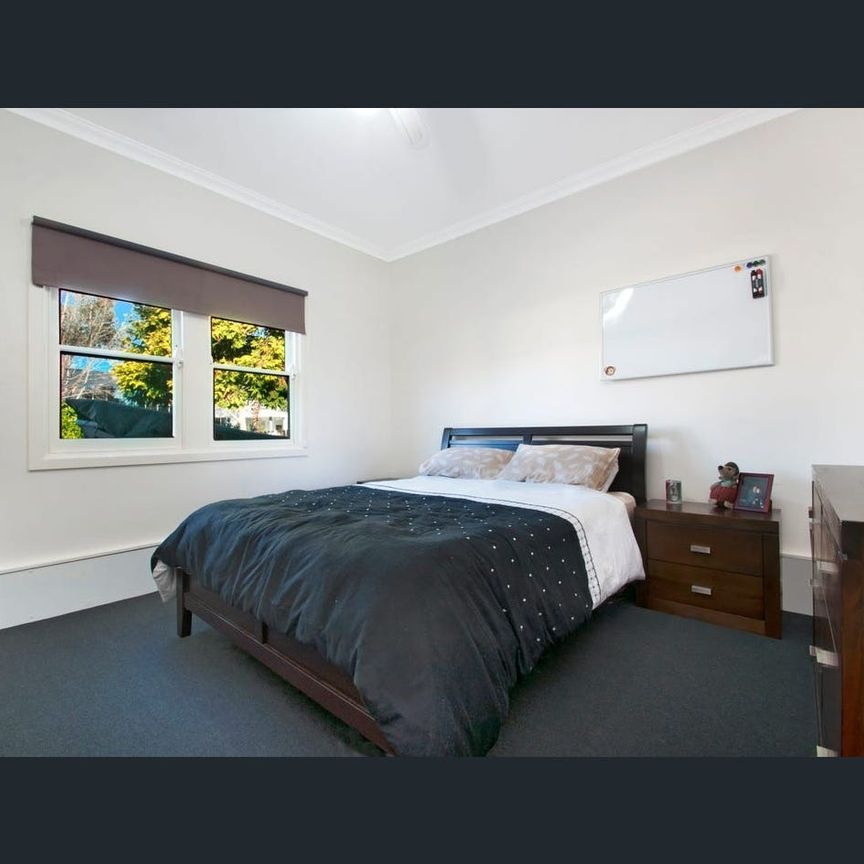 LEVEL FAMILY HOME - Photo 1