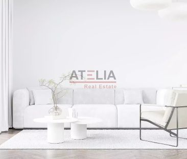 Studio with box - Photo 1