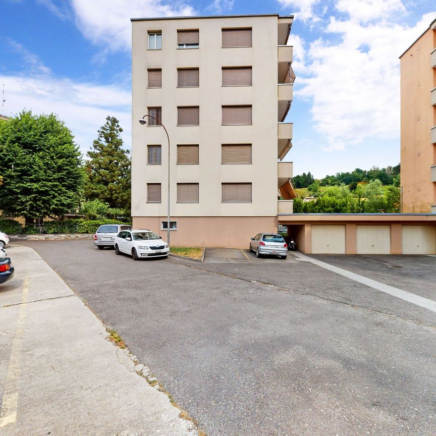 4.5 locali a Taverne con prima mensilità e posteggio in omaggio! - Foto 1