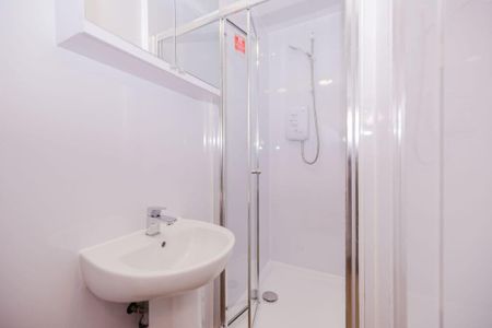 8 bedroom flat share to rent - Photo 5