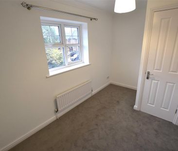 2 bedroom terraced house to rent - Photo 6
