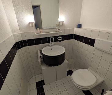 APPARTEMENT 21/2 PIÈCES À DÜBENDORF (ZH), MEUBLÉ, TEMPORAIRE - Photo 6