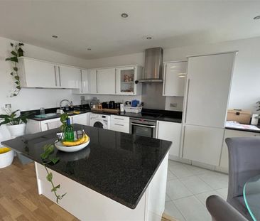 Kimber House, SO14 - Photo 4