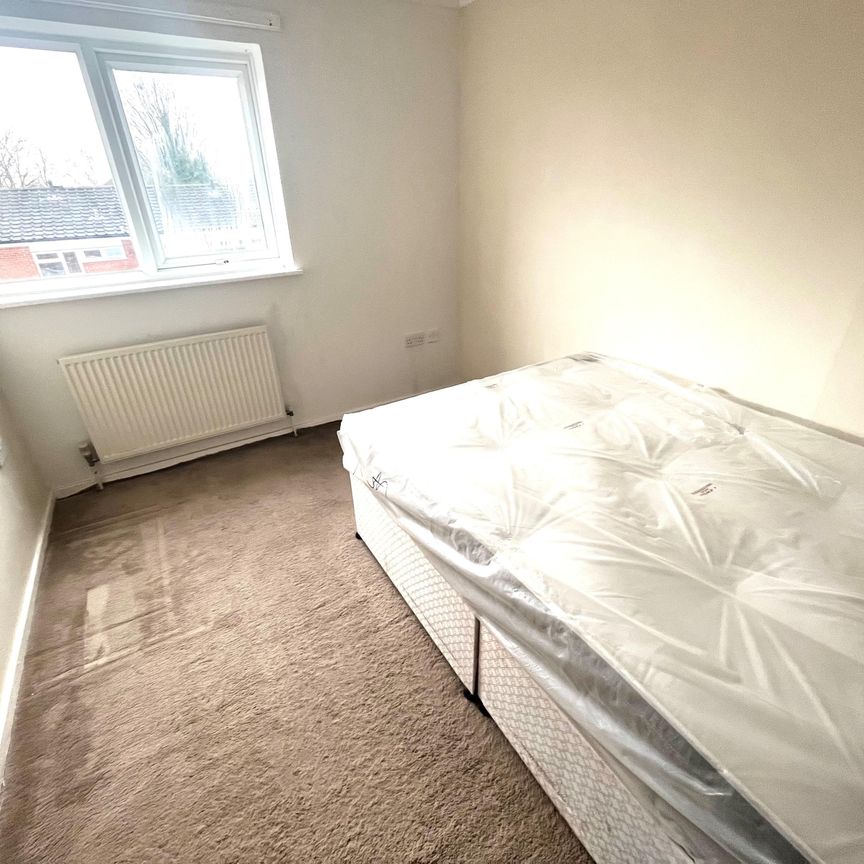 Austin Croft, BIRMINGHAM - Photo 1