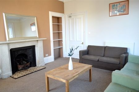 7 Bed Flat, West Maitland Street, EH12 - Photo 2
