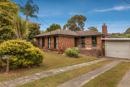 Spacious 3-bedroom house with desirable surroundings - Photo 5