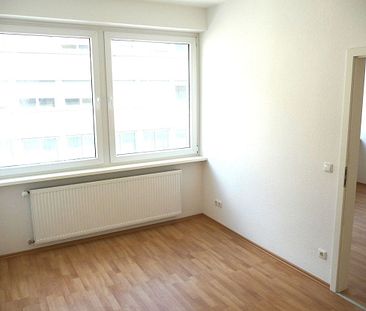 OF-CITY: Attraktive Home-Office-Wohnung mit Balkon, ideal für Pärchen! - Photo 1