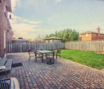 For Lease - 239 Ridgefield Crescent, Vaughan, Ontario - Photo 1