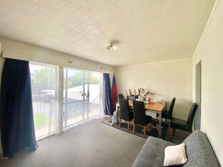 Unit 6, 4 Atkinson Avenue, Otahuhu, Auckland - Photo 5