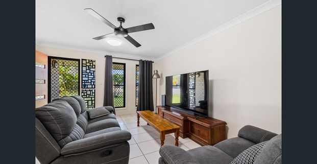 Spacious 4-Bedroom Home with Shed Room & Garage - Photo 1