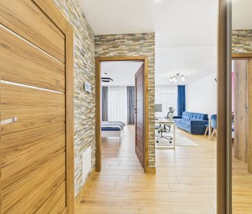 Ciche mieszkanie z dwoma miejscami w garażu! 47.35 m² - Фото 4