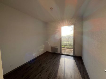 Location Appartement 3 pièces 64m² TOULOUSE 31100 - Photo 2