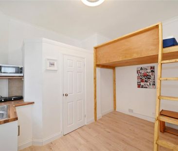 Studio to rent - Photo 6