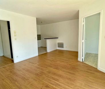 Location Appartement 3 pièces 57m² - Photo 4