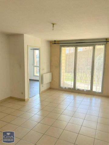 Location Appartement 2 pièces 44m² AUBENAS 07200 - Photo 2