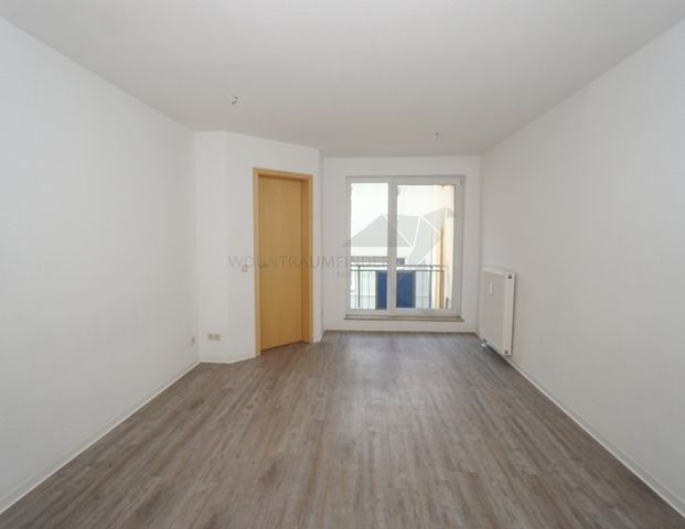 KLEIN-FEIN-MEIN - 1-Raum-Wohnung mit heller Küche und Balkon - Photo 1