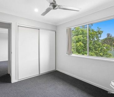 Townhouse with double garage - Photo 2