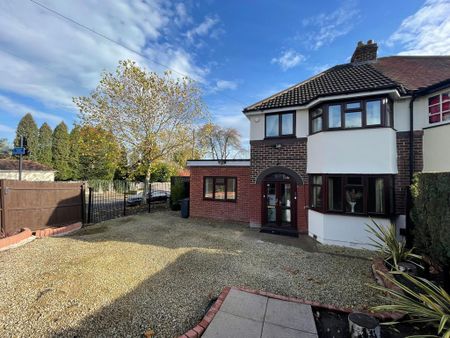 3 bedroom semi-detached house to rent - Photo 4