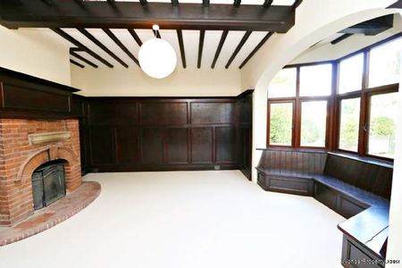 6 bedroom property to rent in Reading - Photo 4