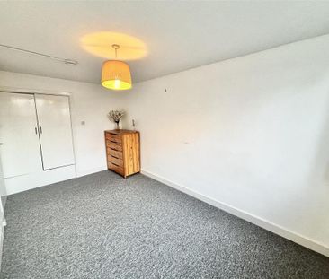 3 bedroom townhouse to rent - Photo 3