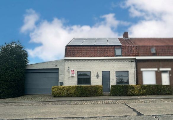 GEZELLIGE WONING MET DRIE SLAAPKAMERS, GARAGE EN TUIN - Foto 1