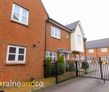 Old Chapel Mews, Codicote - Photo 2