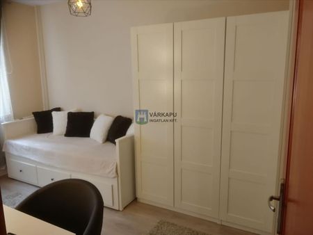 Kiadó felújított panel lakás - Székesfehérvár - Photo 3