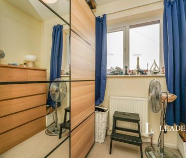 2 bedroom terraced house to rent - Photo 2