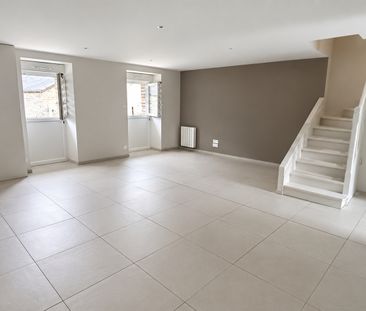 Location Maison 3 pièces 74m² - Photo 2