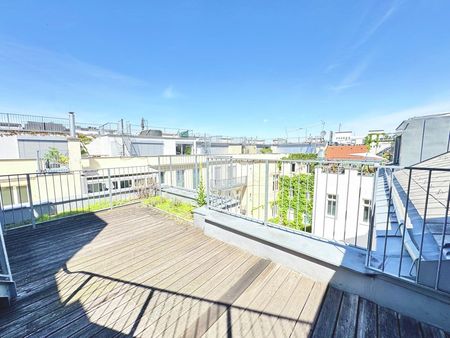 ERSTBEZUG NACH SANIERUNG | TERRASSENTRAUM | EXKLUSIVE DACHGESCHOSSWOHNUNG | HELLE 4 ZIMMER | TOPLAGE - Photo 2