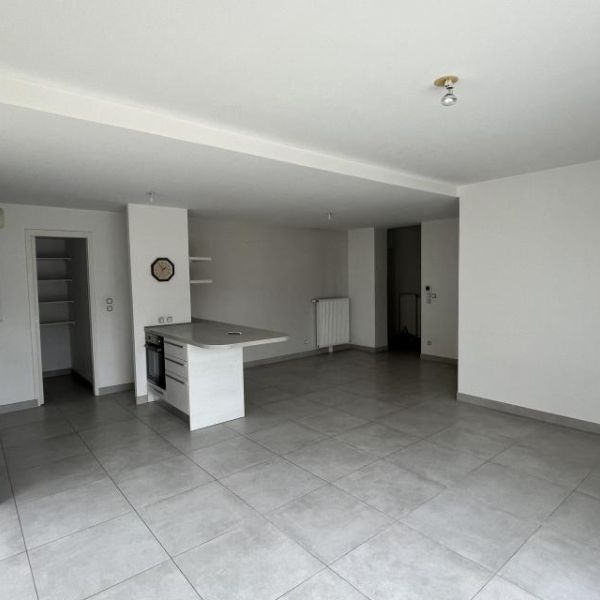 Location appartement 4 pièces - Photo 1