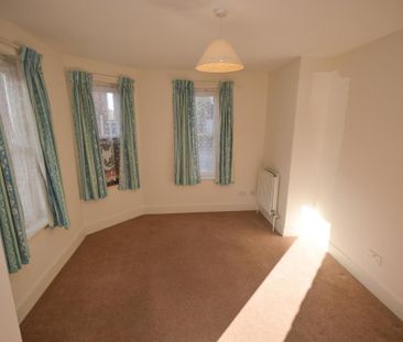 1 bedroom ground floor flat to rent - Photo 2