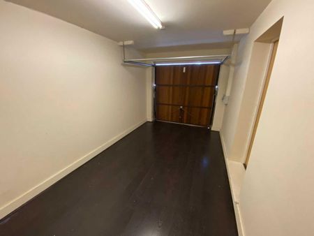 4 bedroom townhouse to rent - Photo 3