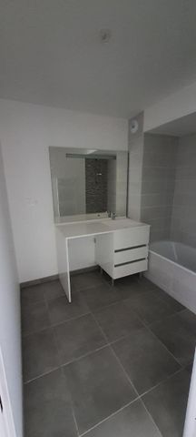 APPARTEMENT T3 63M - Photo 4